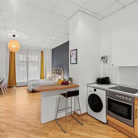 Holiday 33 Apartment J Prenzlauerberg Berlin Ngoại thất bức ảnh
